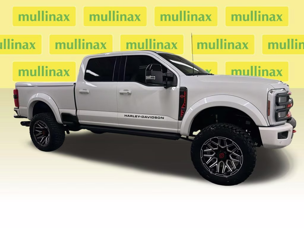 2024 White Metallic Ford Super Duty F-250 SRW Lariat 4X4 Truck