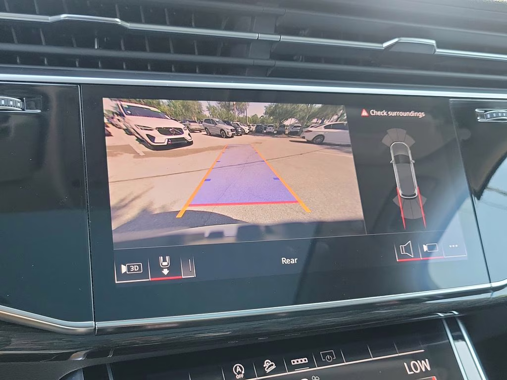 2025 Glacier White Metallic Audi Q7 Premium Plus AWD SUV