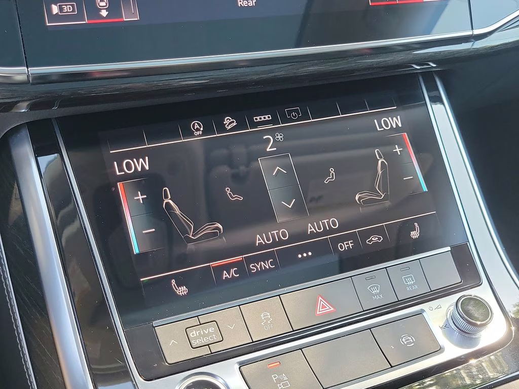 2025 Glacier White Metallic Audi Q7 Premium Plus AWD SUV