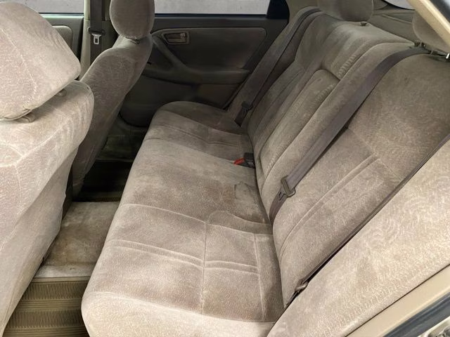 1998 Cashmere Beige Metallic Toyota Camry LE FWD Sedan