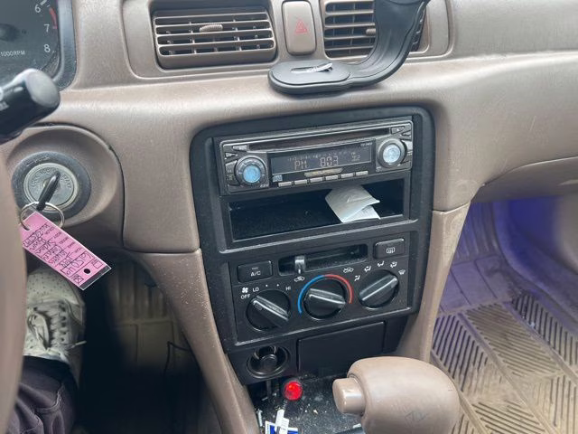 1998 Cashmere Beige Metallic Toyota Camry LE FWD Sedan