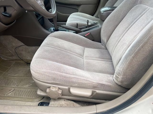 1998 Cashmere Beige Metallic Toyota Camry LE FWD Sedan