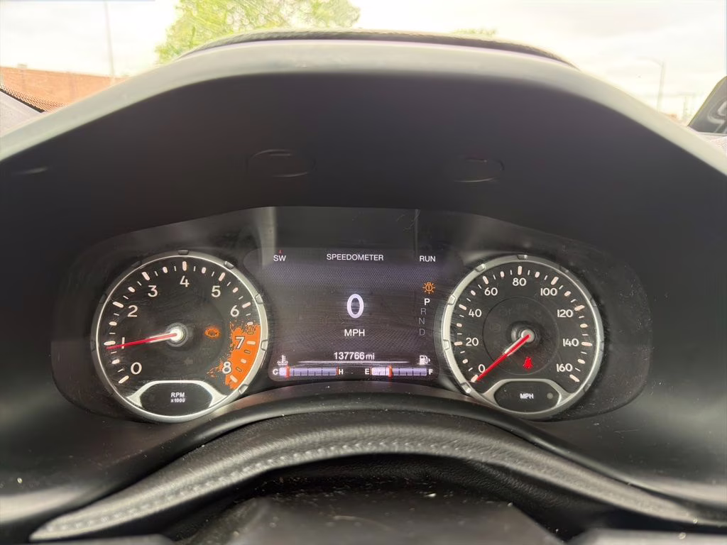 2018 Granite Crystal Metallic Clearcoat Jeep Renegade Trailhawk 4X4 SUV