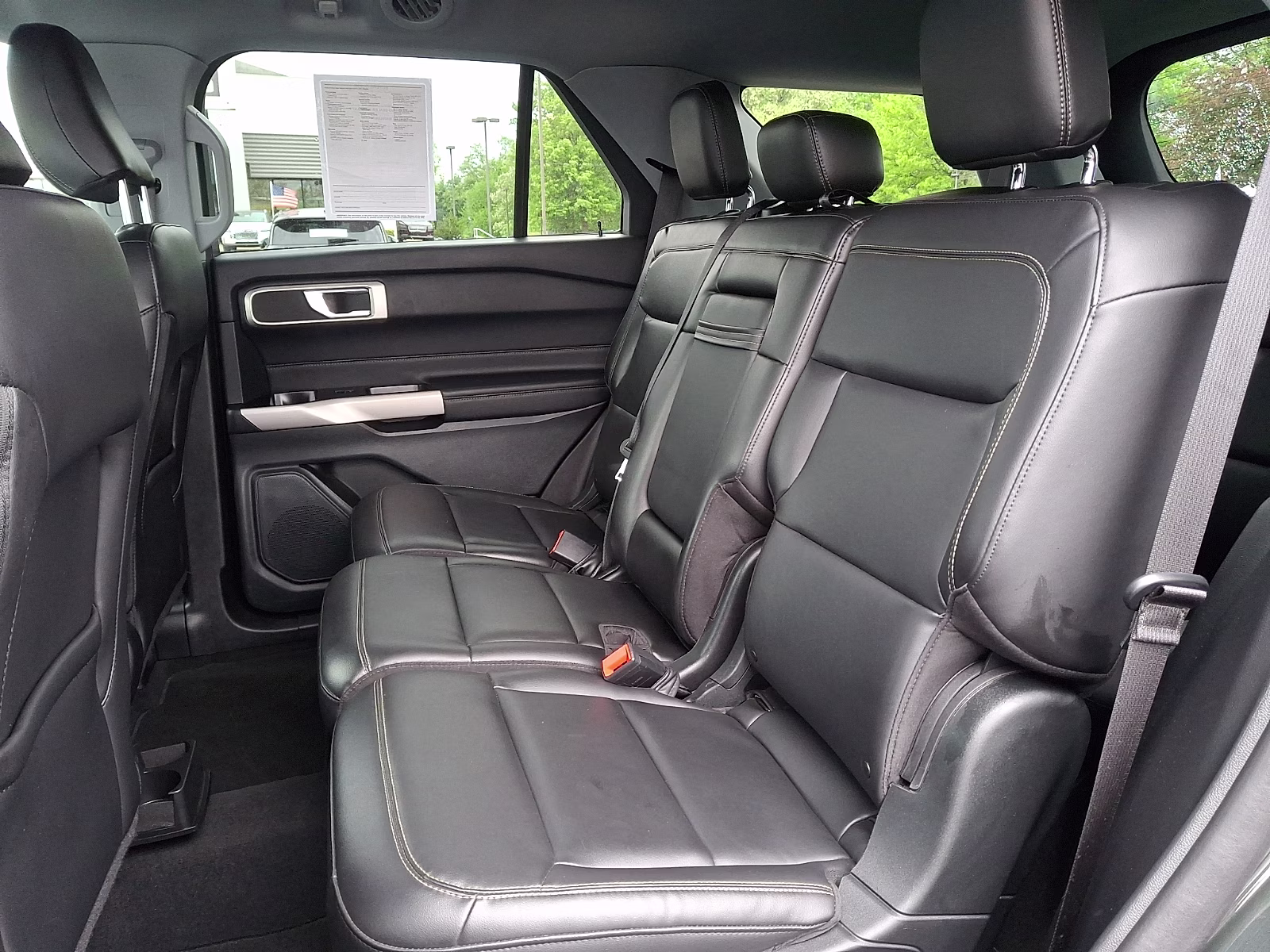 2022 Forged Green Metallic - L9 Ford Explorer XLT 4X4