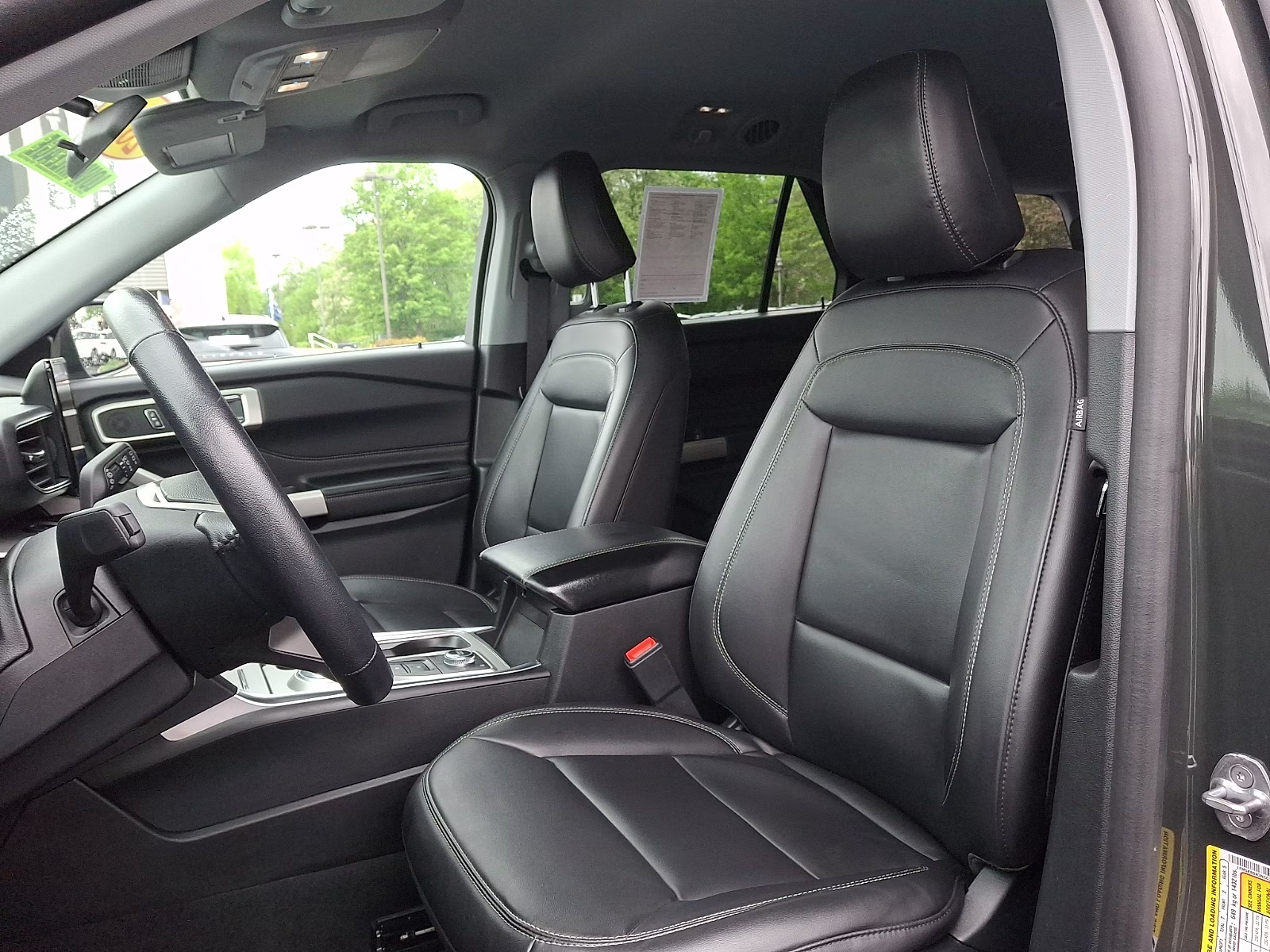 2022 Forged Green Metallic - L9 Ford Explorer XLT 4X4