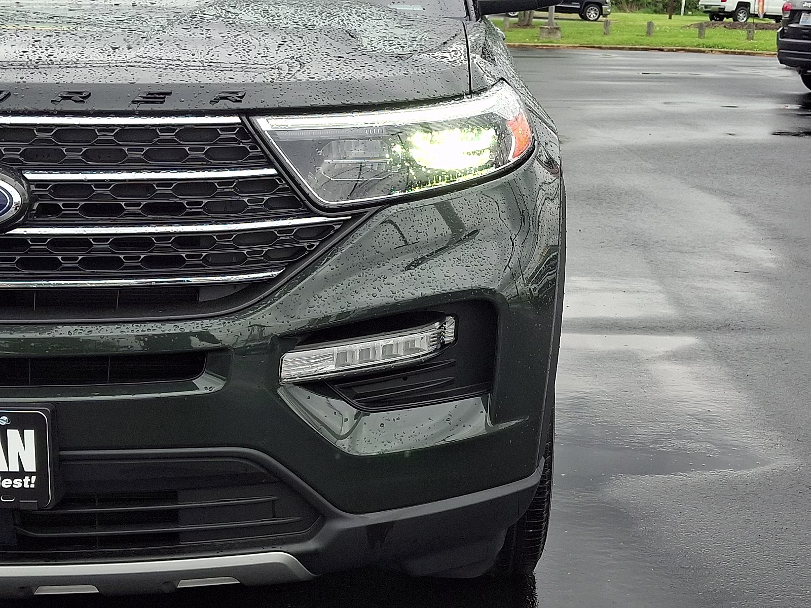 2022 Forged Green Metallic - L9 Ford Explorer XLT 4X4