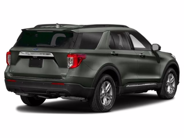 2022 Green Metallic Ford Explorer XLT 4X4
