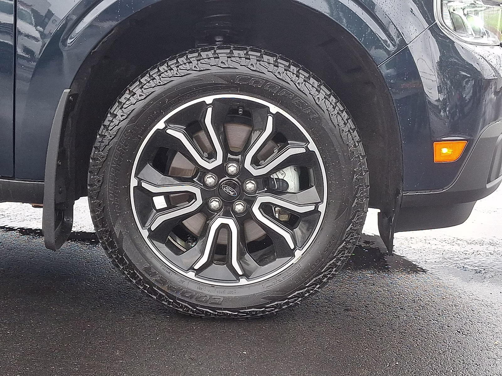 2022 Alto Blue Tinted Clearcoat Metallic - L3 Ford Maverick Lariat FWD