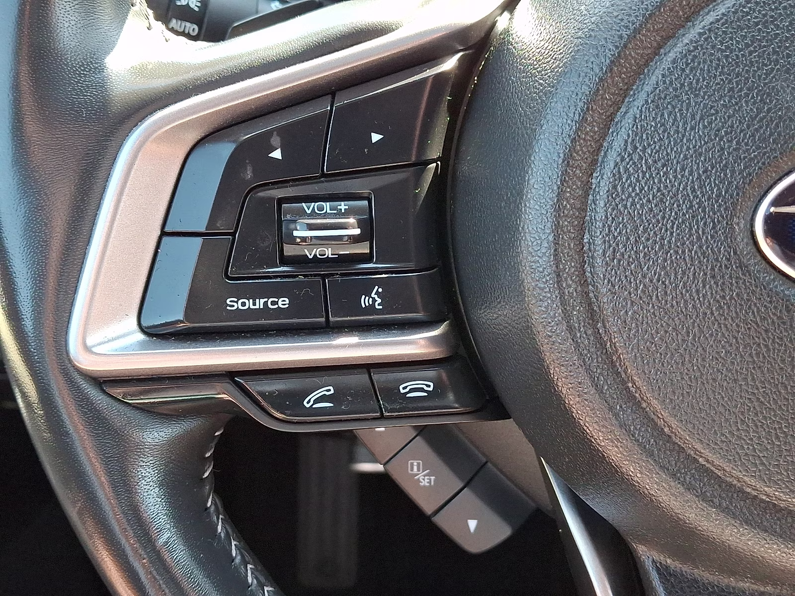2020 Crystal White Pearl - WH5 Subaru Ascent Touring AWD