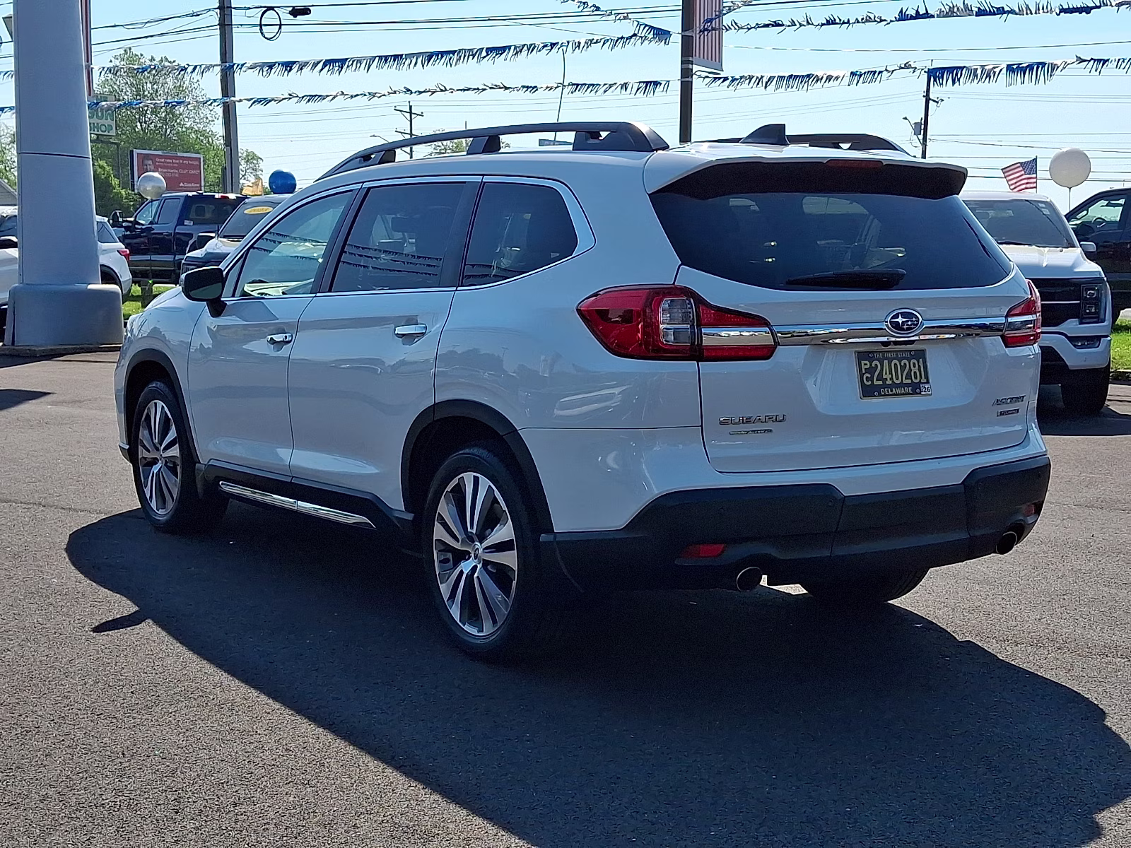 2020 Crystal White Pearl - WH5 Subaru Ascent Touring AWD