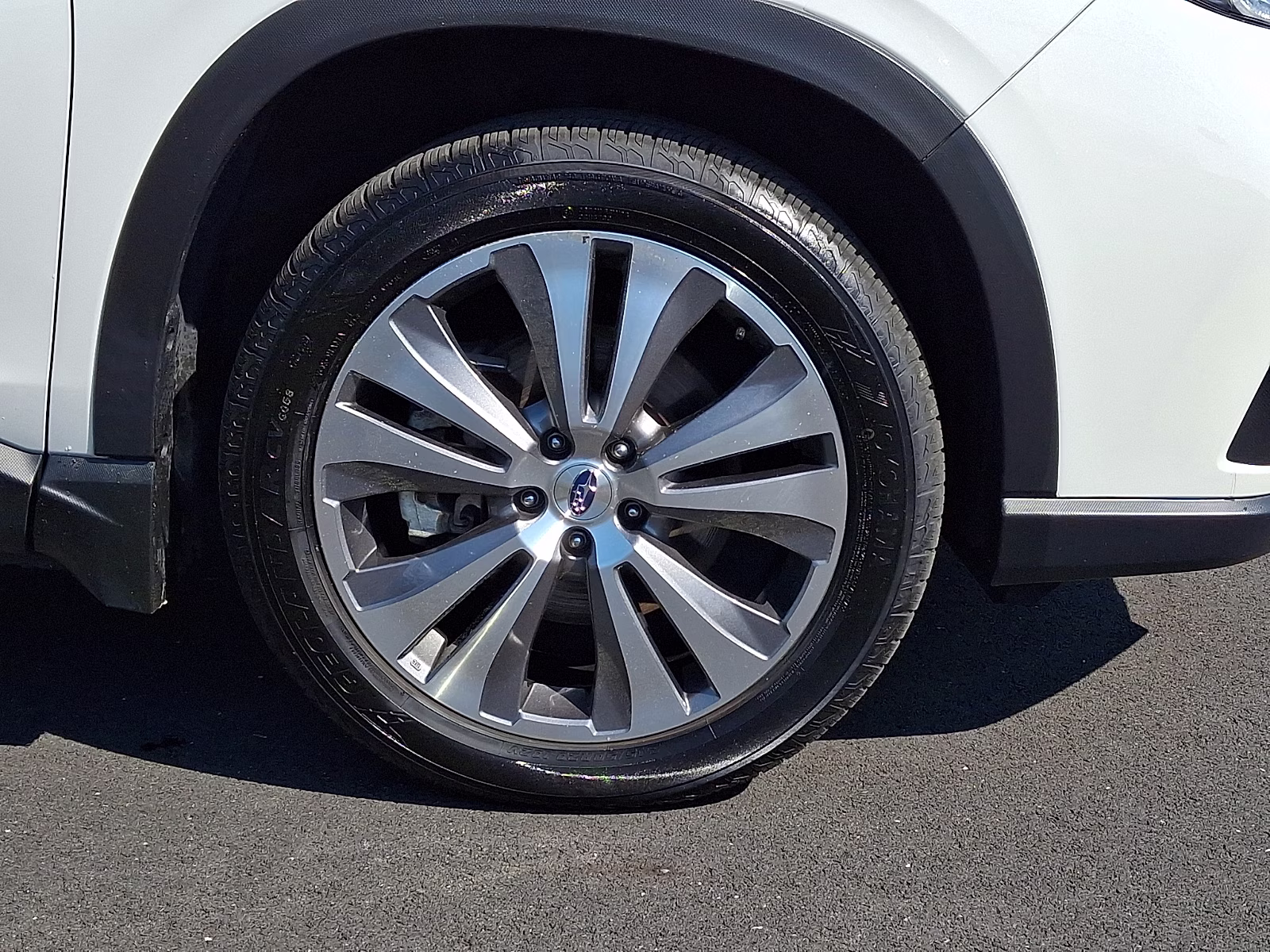 2020 Crystal White Pearl - WH5 Subaru Ascent Touring AWD