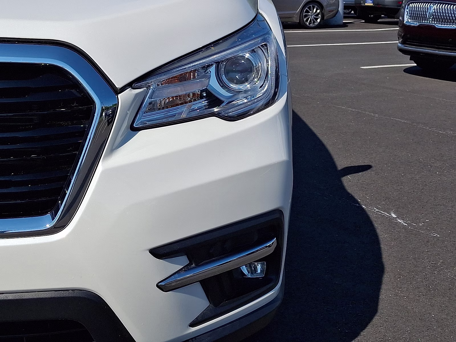 2020 Crystal White Pearl - WH5 Subaru Ascent Touring AWD
