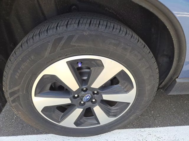 2018 Quartz Blue Pearl Subaru Forester 2.5i Premium AWD SUV