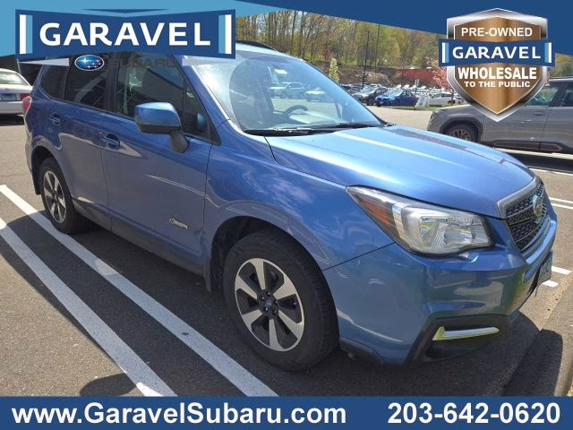 2018 Quartz Blue Pearl Subaru Forester 2.5i Premium AWD SUV