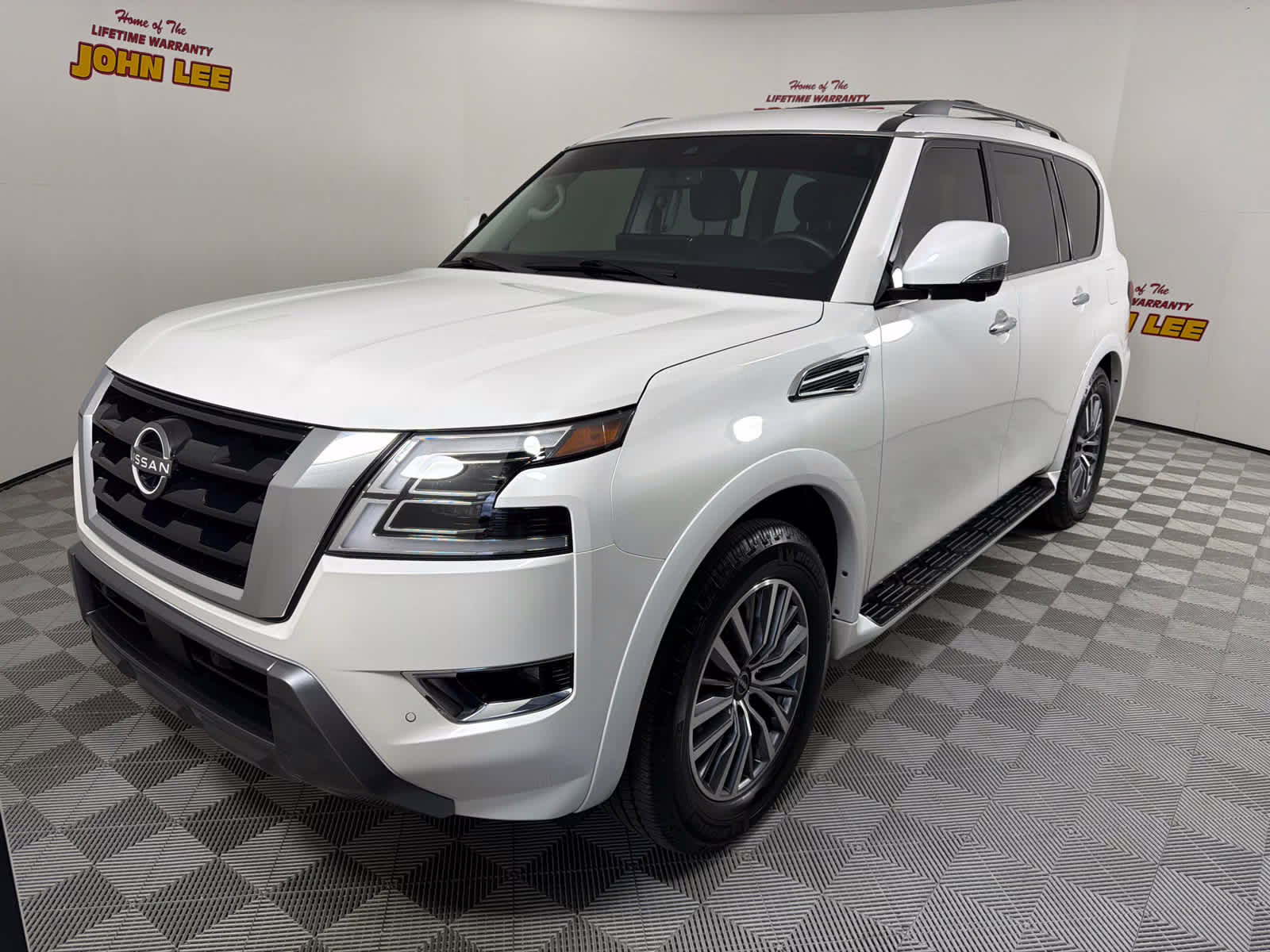 2023 Aspen White Tricoat Nissan Armada SL RWD SUV