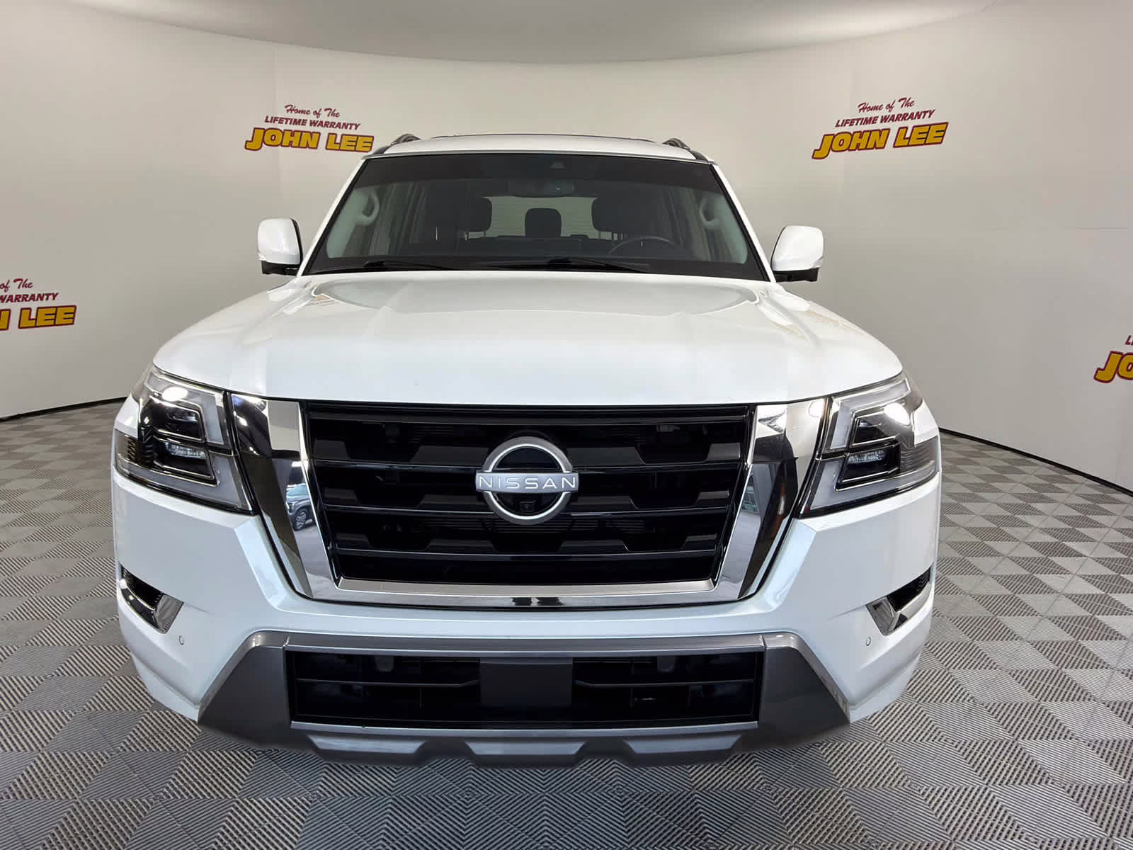2023 Aspen White Tricoat Nissan Armada SL RWD SUV