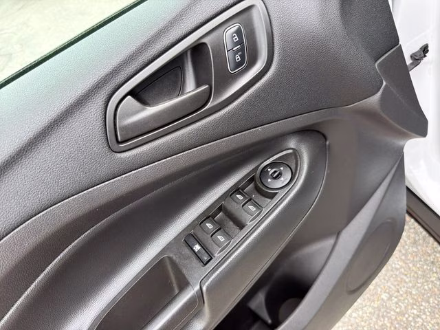 2017 Oxford White Ford Escape S FWD SUV