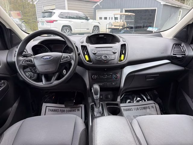 2017 Oxford White Ford Escape S FWD SUV