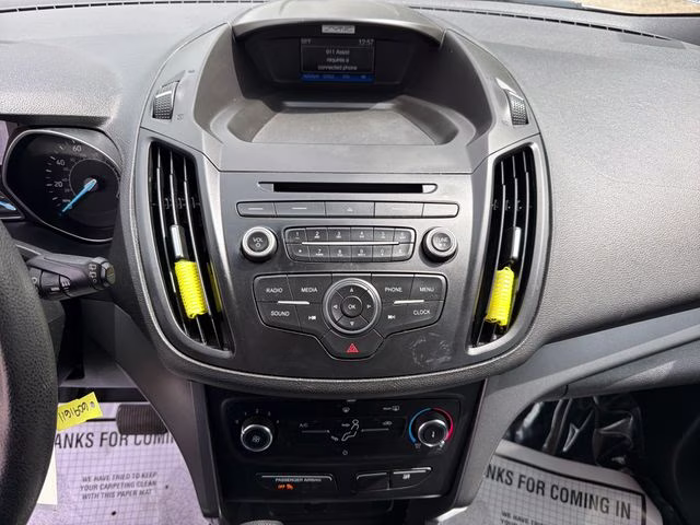 2017 Oxford White Ford Escape S FWD SUV