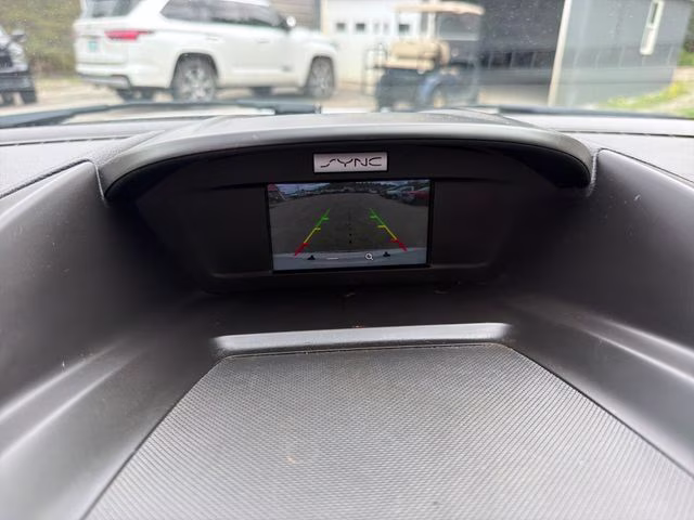 2017 Oxford White Ford Escape S FWD SUV