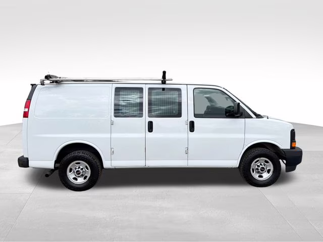 2017 Summit White GMC Savana 2500 Work Van RWD Van