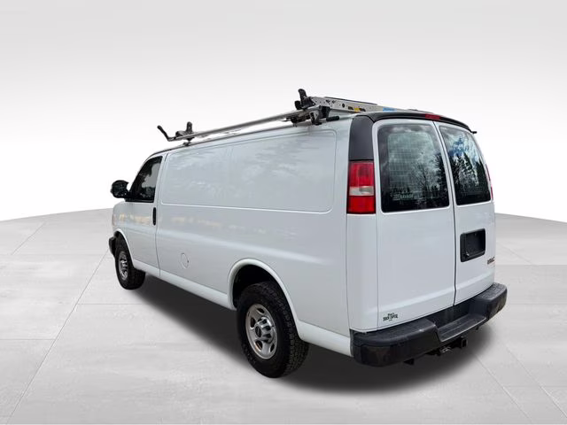 2017 Summit White GMC Savana 2500 Work Van RWD Van