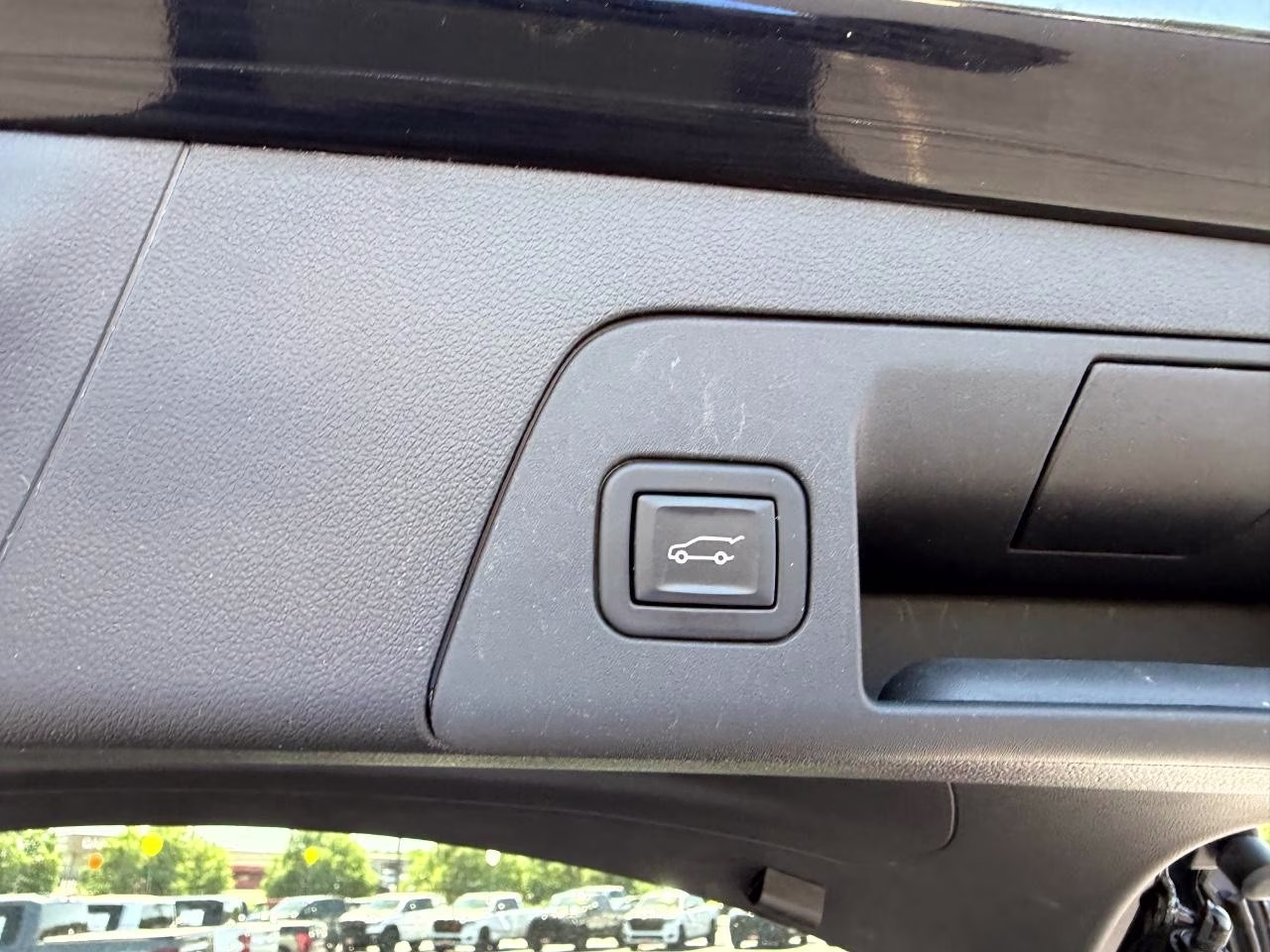 2023 Ebony Twilight Metallic Buick Envision Essence FWD SUV