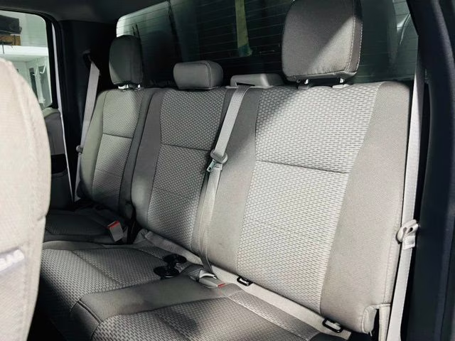 2020 Oxford White Ford F-150 XLT RWD Truck