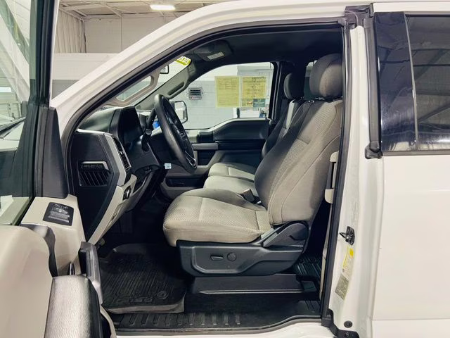 2020 Oxford White Ford F-150 XLT RWD Truck
