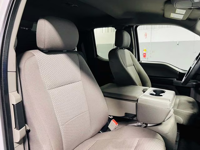 2020 Oxford White Ford F-150 XLT RWD Truck