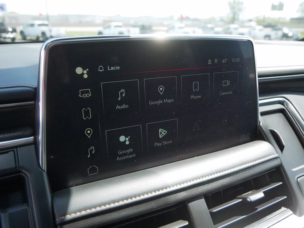 2023 Sterling Metallic GMC Yukon AT4 4X4 SUV