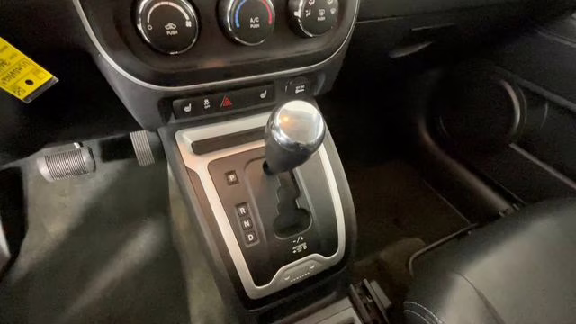 2016 Billet Silver Metallic Clearcoat Jeep Compass Latitude 4X4 SUV