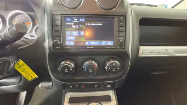 2016 Billet Silver Metallic Clearcoat Jeep Compass Latitude 4X4 SUV