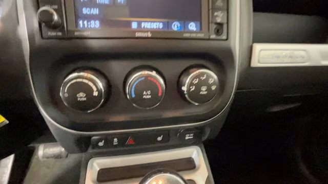 2016 Billet Silver Metallic Clearcoat Jeep Compass Latitude 4X4 SUV