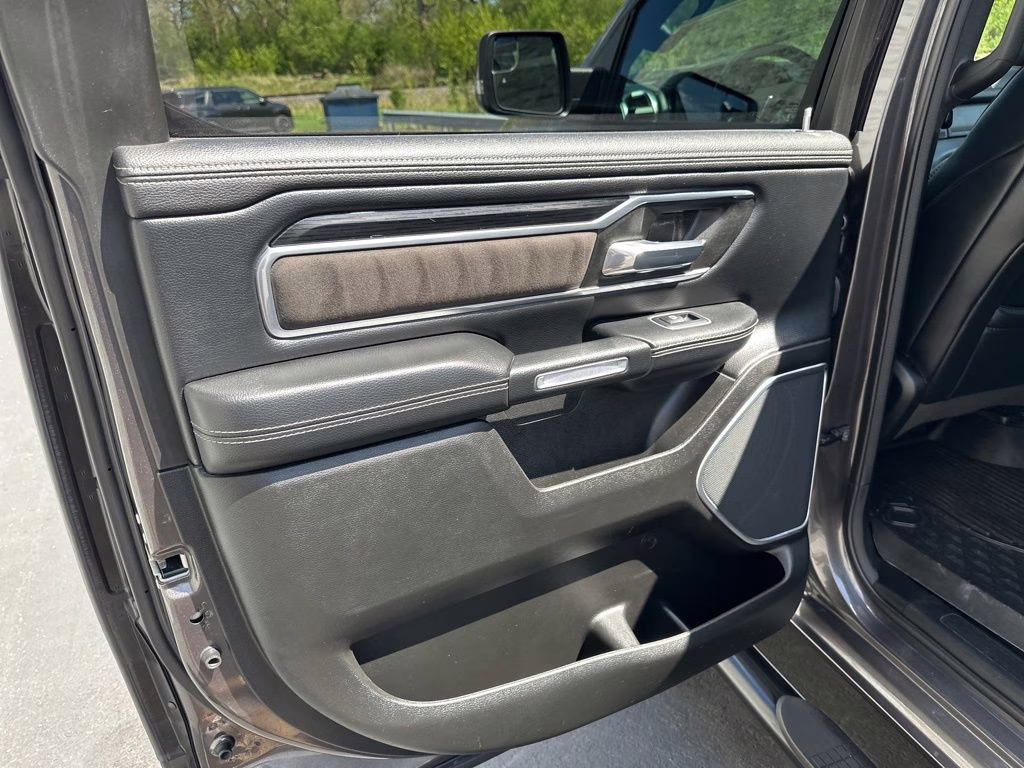 2023 Granite Crystal Metallic Clearcoat Ram 1500 Laramie 4X4 Truck