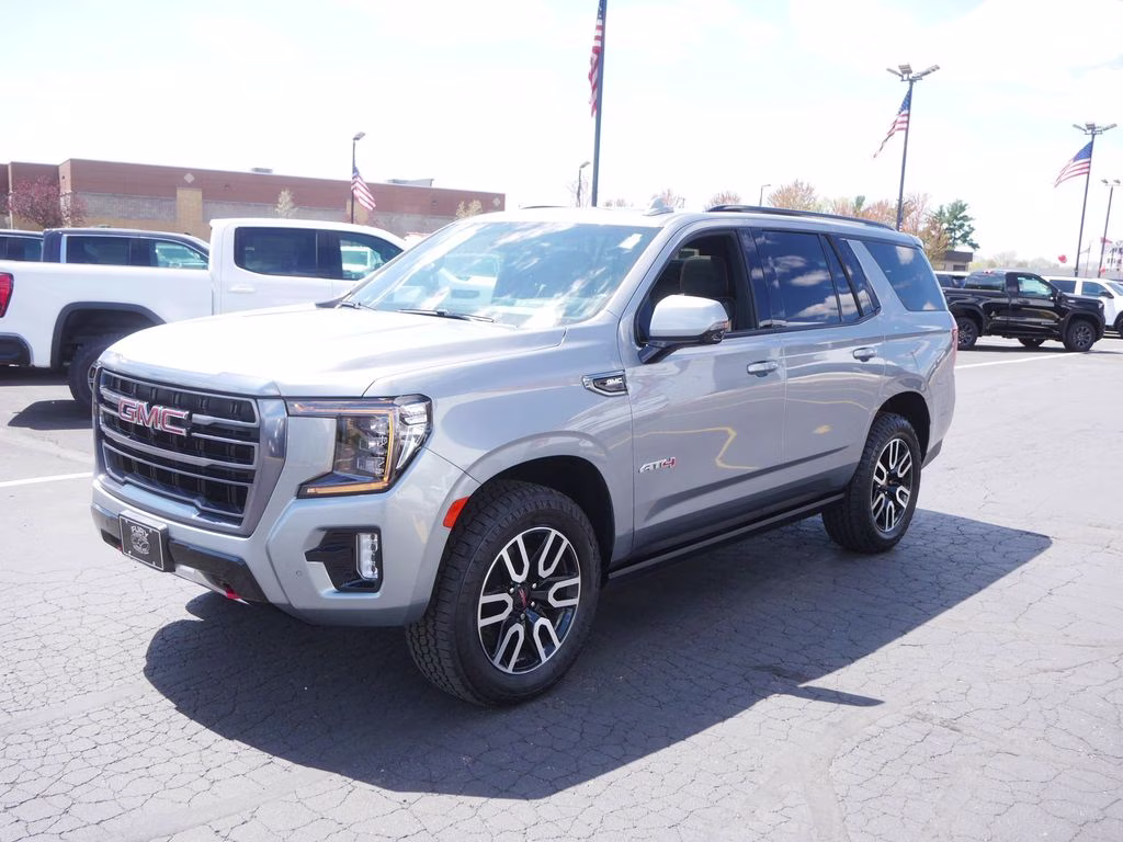 2023 Sterling Metallic GMC Yukon AT4 4X4 SUV