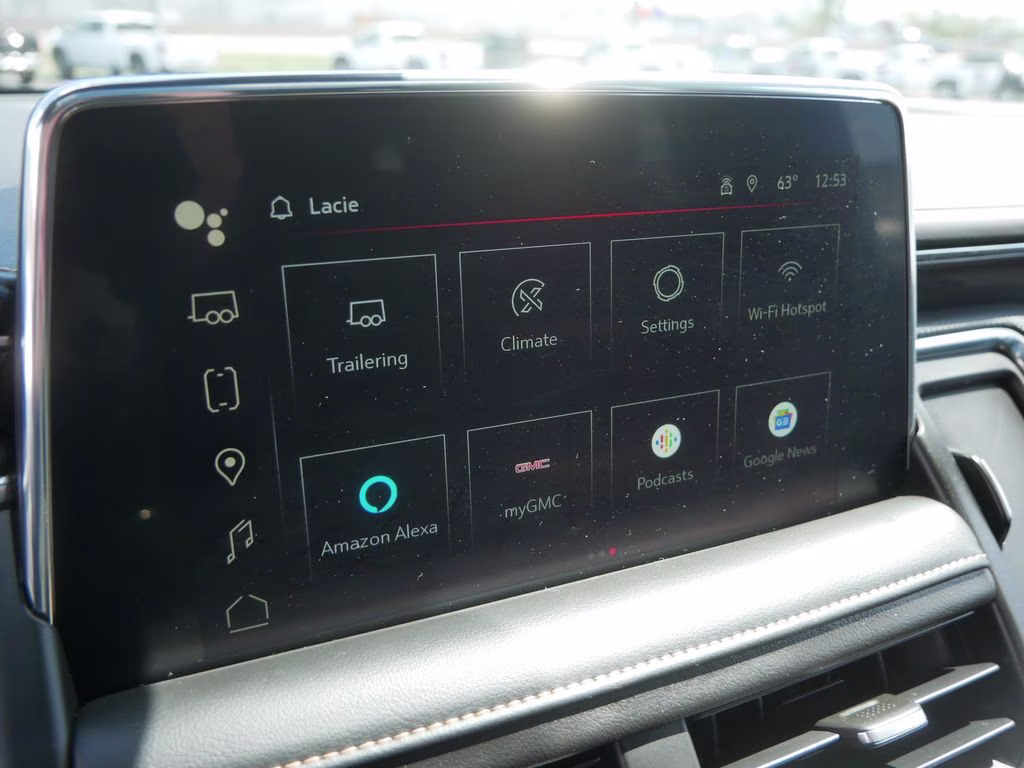 2023 Sterling Metallic GMC Yukon AT4 4X4 SUV