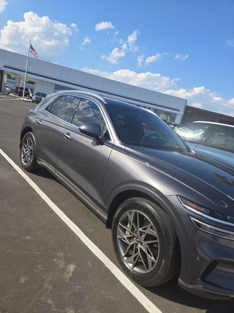 2023 Himalayan Gray Genesis GV70 2.5T AWD SUV