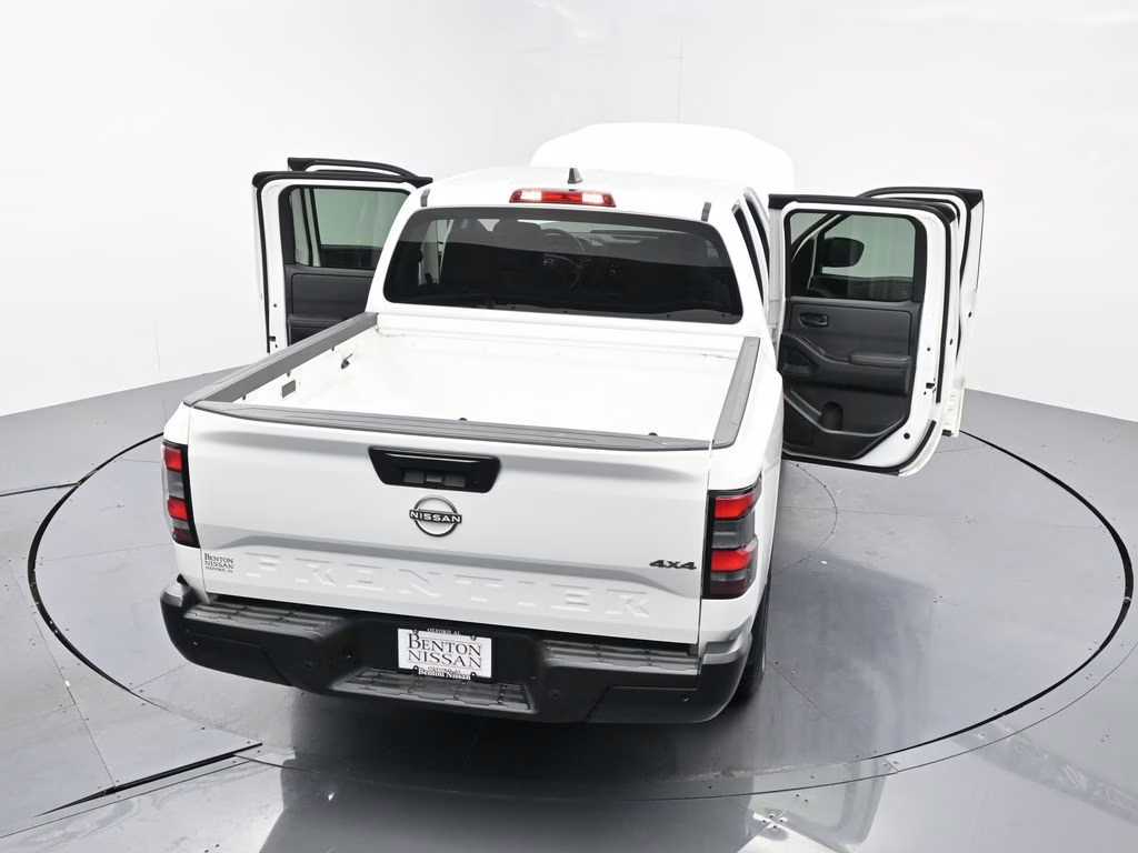 2022 Glacier White Nissan Frontier S 4X4 Truck