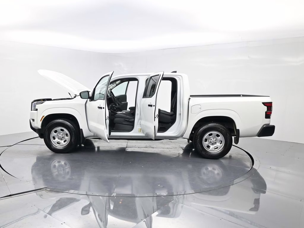 2022 Glacier White Nissan Frontier S 4X4 Truck