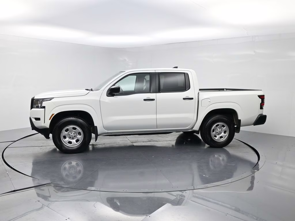 2022 Glacier White Nissan Frontier S 4X4 Truck