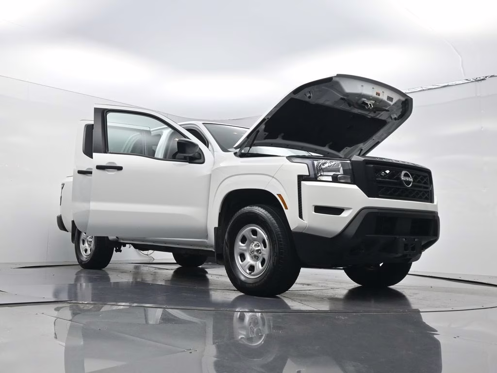 2022 Glacier White Nissan Frontier S 4X4 Truck