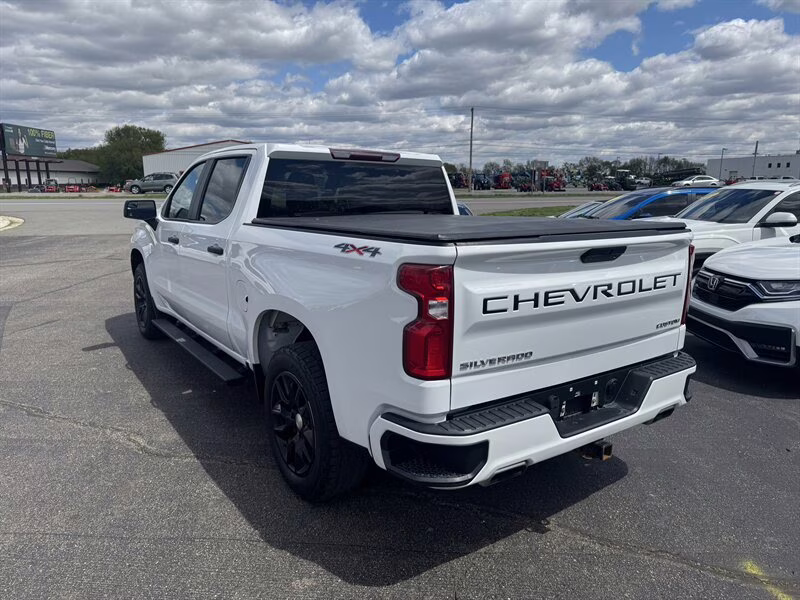 2020 Summit White Chevrolet Silverado 1500 Custom 4X4 Truck