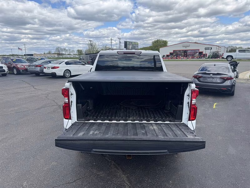 2020 Summit White Chevrolet Silverado 1500 Custom 4X4 Truck