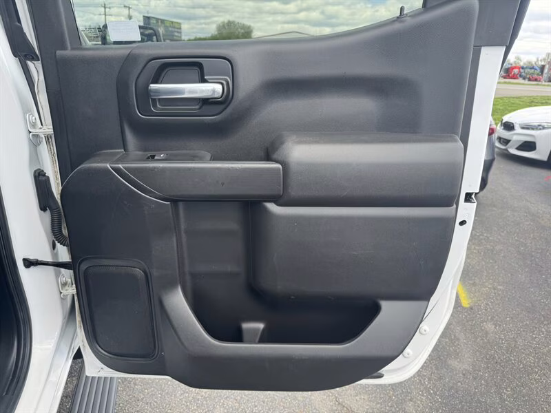 2020 Summit White Chevrolet Silverado 1500 Custom 4X4 Truck