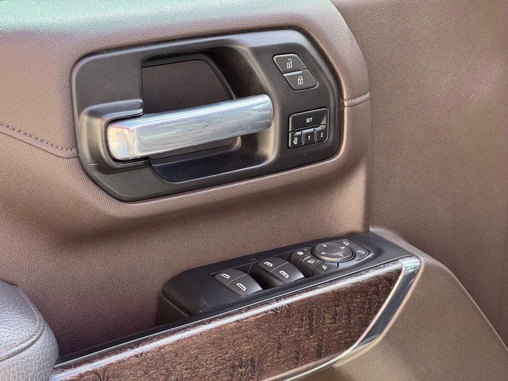 2022 White Frost GMC Sierra 3500HD Denali 4X4 Truck