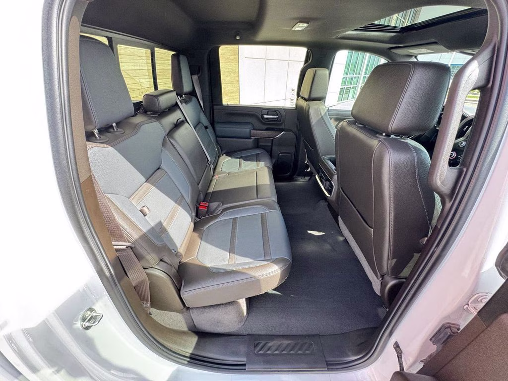 2022 White Frost GMC Sierra 3500HD Denali 4X4 Truck