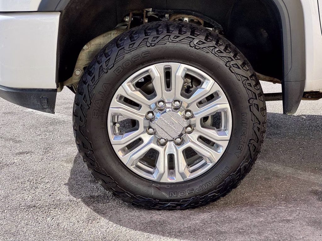 2022 White Frost GMC Sierra 3500HD Denali 4X4 Truck