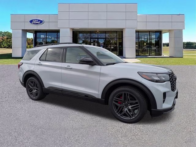2026 White Ford Explorer ST RWD SUV
