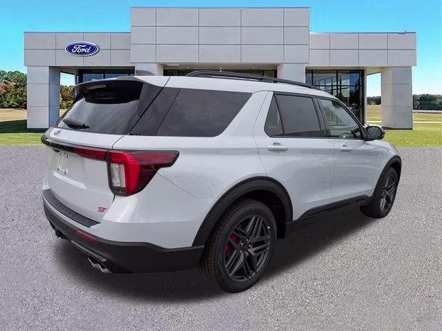 2026 White Ford Explorer ST RWD SUV